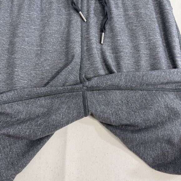 Lululemon Woman Size 8 Gray athletic basic Pants running pants 31” Inseam Lined - Picture 8 of 9